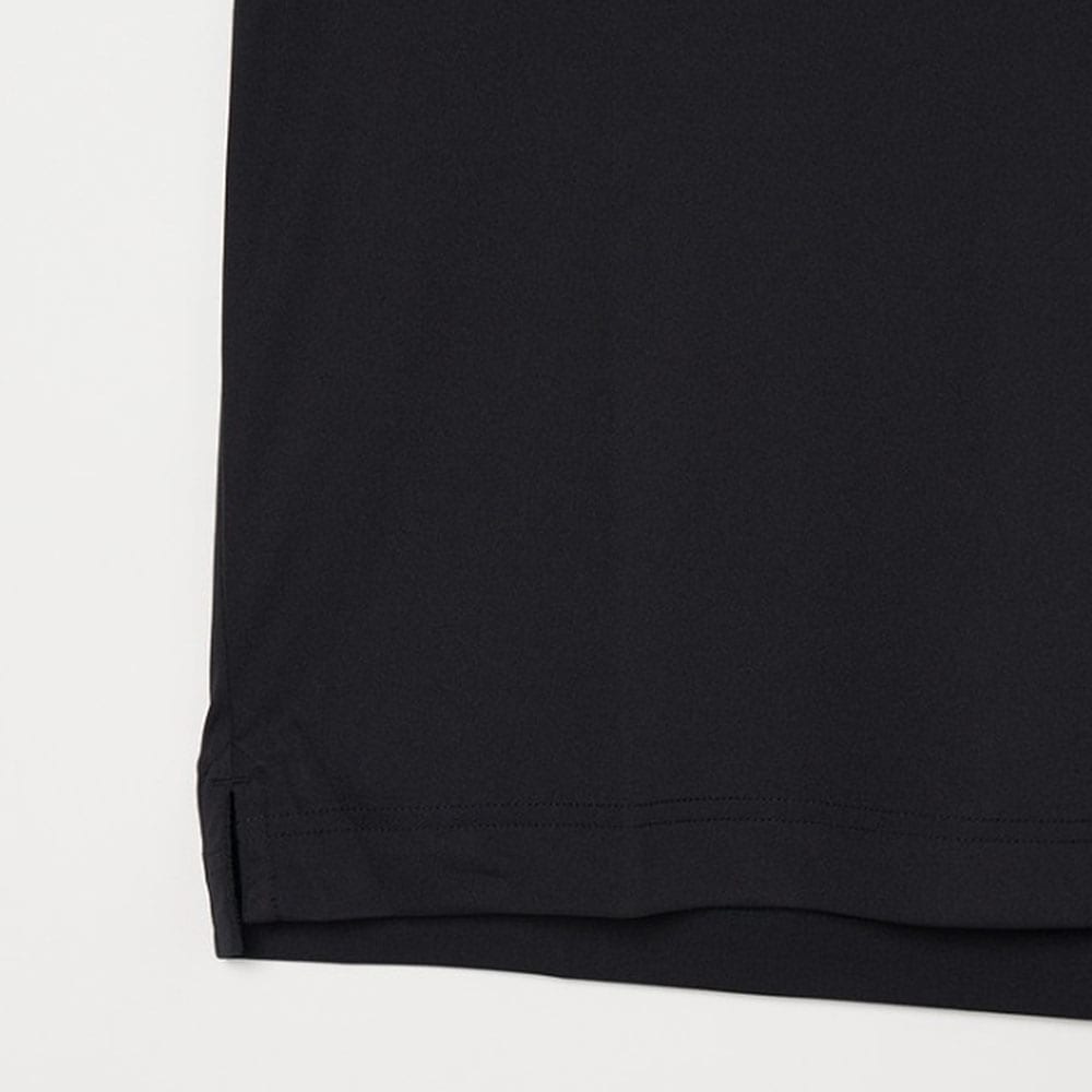 ロゴ刺繍ポロシャツ　BLACK【J.LINDEBERG】